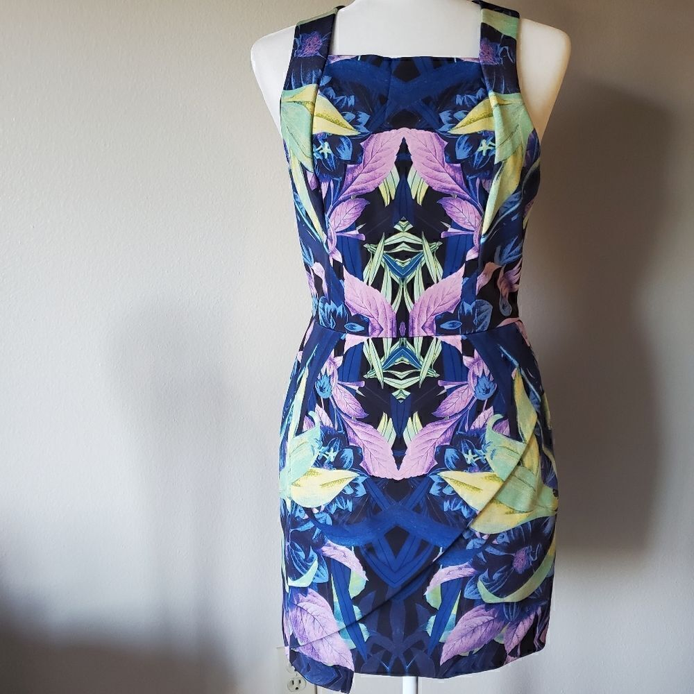 Finders Keepers Revolve lillium Seen It All dress Size Medium
